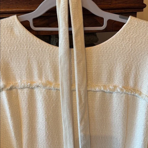 Dainty Jewels  Elegant creamy White Long-Sleeve Dress NWT - Picture 3 of 6